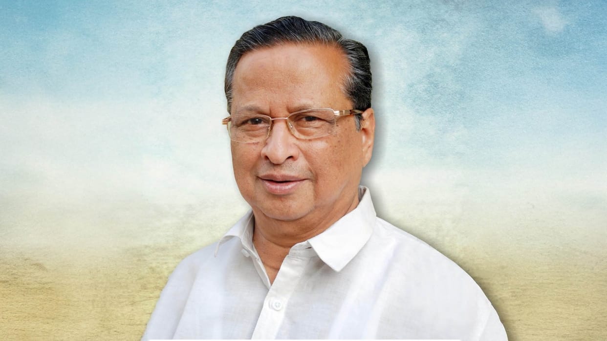 Jewelery and cash worth rs 50 lakh stolen from Congress leader and former minister house in odisha