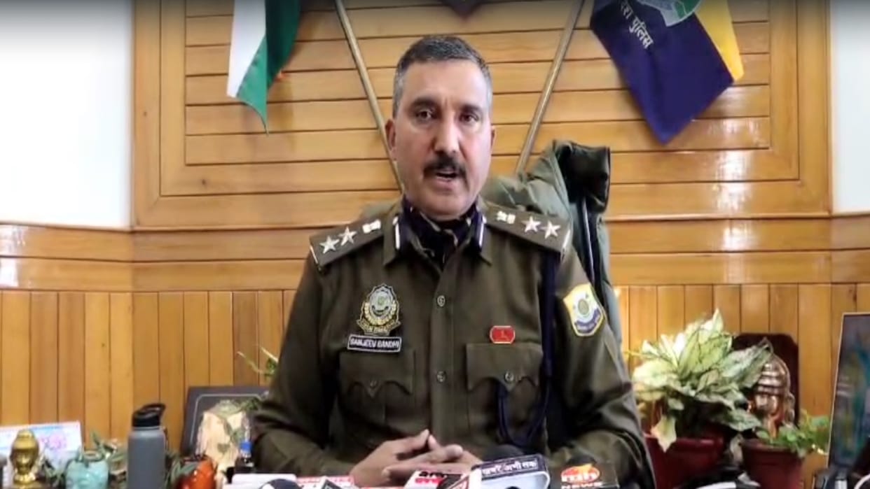 Inter-state online drug smuggling network busted, 10 members including the kingpin arrested