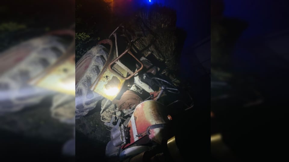 mainpuri news teen died by tractor trolly
