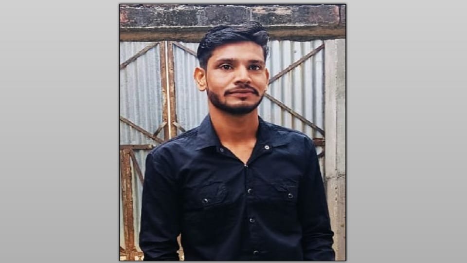Saharanpur: A young man was stabbed to death after entering the house, father and brother also injured