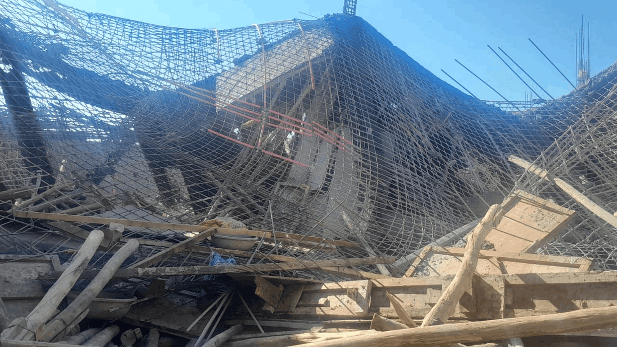 roof collapsed during casting in Sirgitti area of Bilaspur