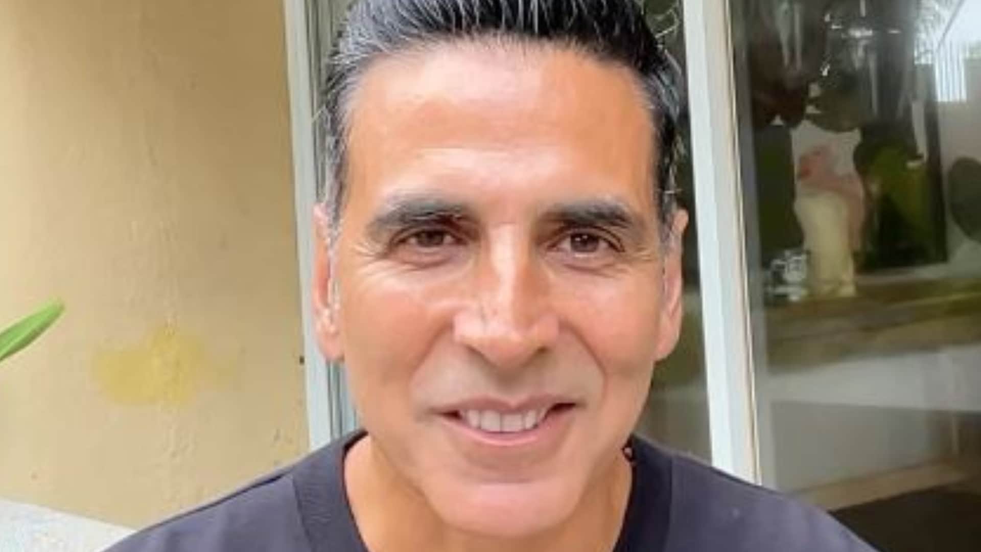 Sky Force actor Akshay Kumar shares risky stunt Angaaray that made Mahesh Bhatt worry said yeh mar jaayega