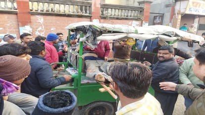 7 deaths in Baghpat: 150 devotees climbed the 65 feet high bamboo scaffolding, it fell with a thud