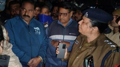 Meerut: Young man beaten for Rs 200, died in hospital... Father also died