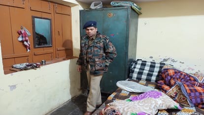 Bijnor: Talked to her husband on phone and hanged herself... 12 years ago Neha had a love marriage with Shahid