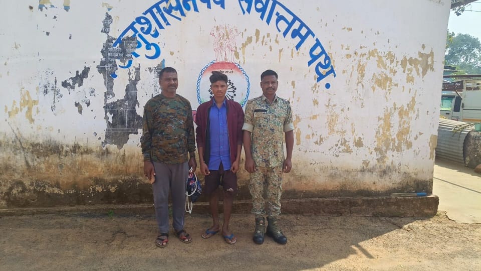 Woman beaten to death with a stick for tearing ration card police arrested accused and sent him to jail in Ja