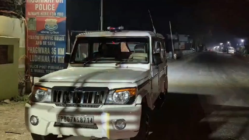 Police party attacked in Hoshiarpur