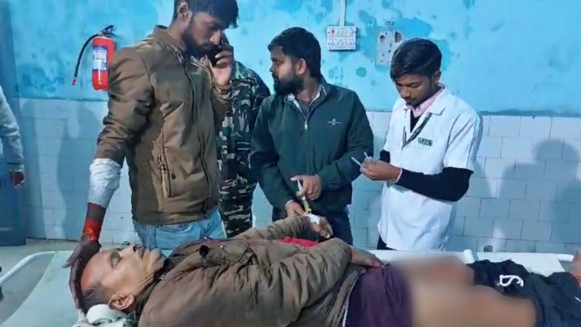 Bihar Crime: Criminals shot shooter's father in Gopalganj, condition critical, Bihar Police