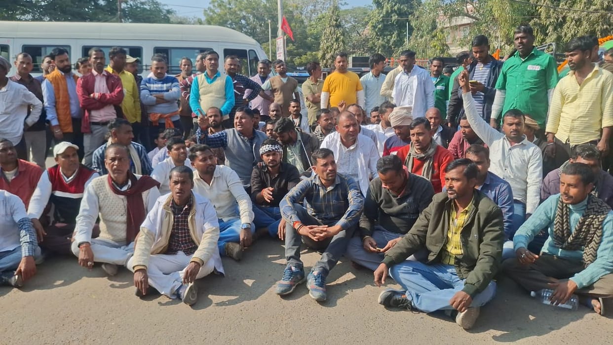 Bihar News: Ambulance driver beaten to death by mob in Gaya, technician half dead; ruckus in protest