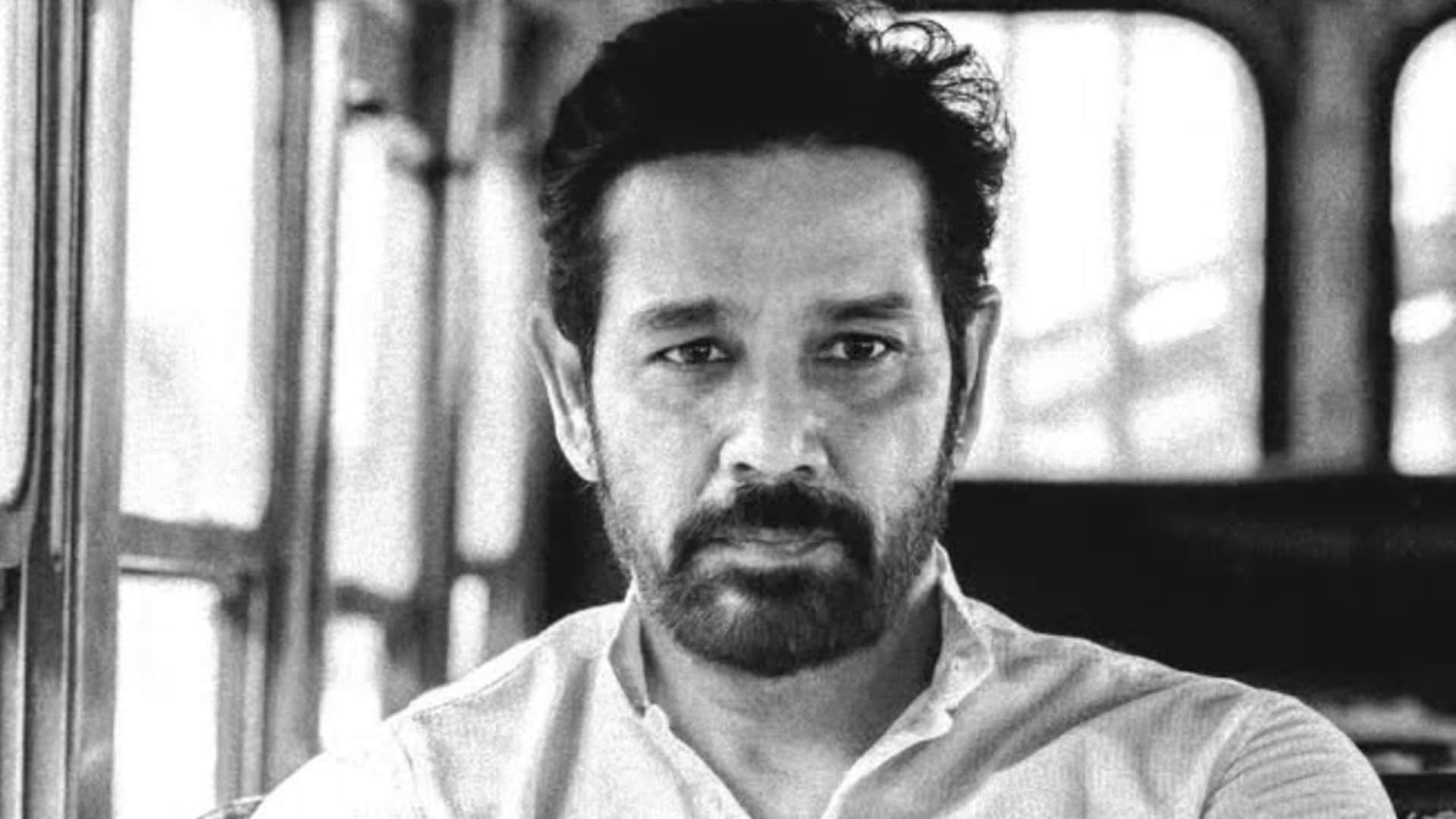 Anup Soni Birthday Son in law of Raj Babbar married daughter Juhi famour in tv serials films net worth more