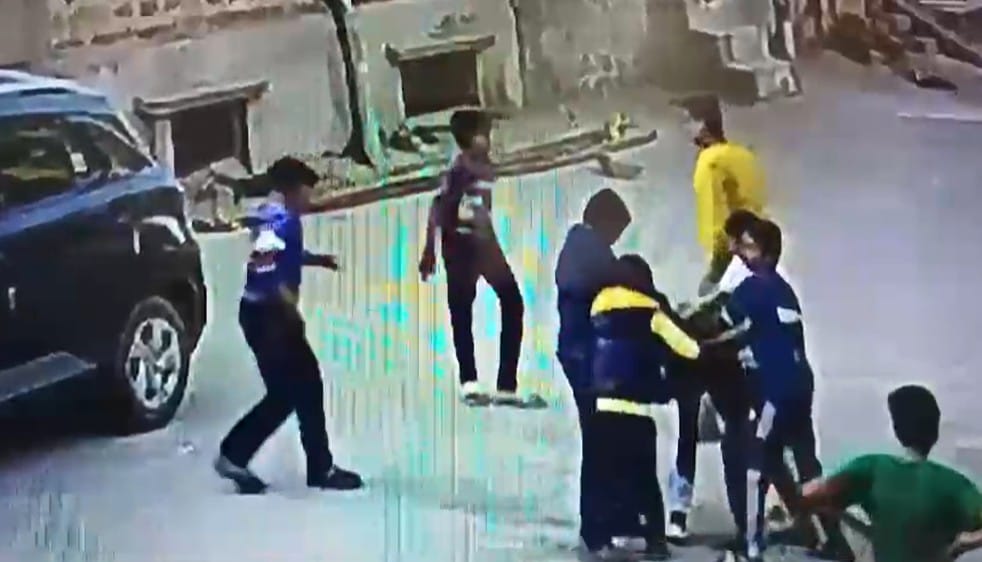 Rajasthan News Minors Beat 8th-Grade Student with Stump in Jodhpur Victim in Coma Dies