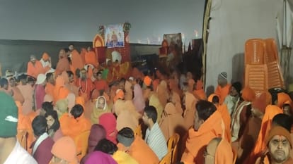 Stampede in Maha Kumbh: After the accident, the Akhara announced not to take bath in Amrit, the procession ret