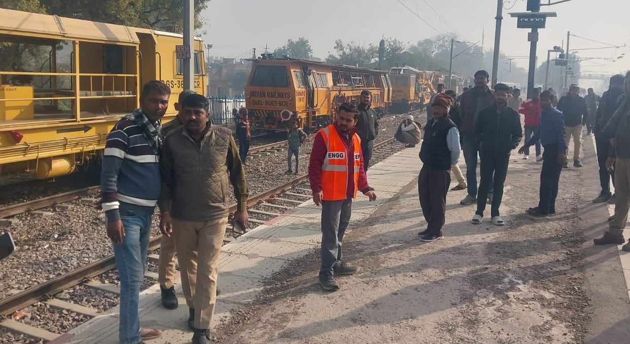 Two women died after being hit by Subedarganj Express accident happened while crossing the track