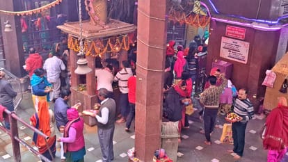 Mauni Amavasya: Devotees took bath at Ganga Ghats in Buxar, worshiped at Baba Garib Nath Temple in Muzaffarpur