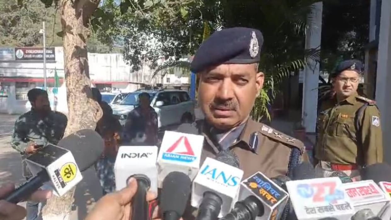 Gwalior Police success in biggest digital arrest recovered Rs 10 lakh out of 71 people cheated by BSF officer