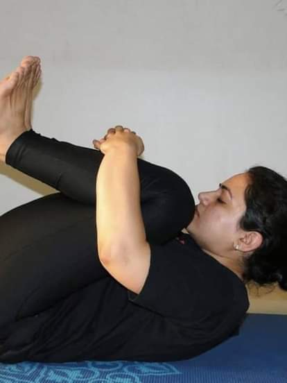 पवनमुक्तासन