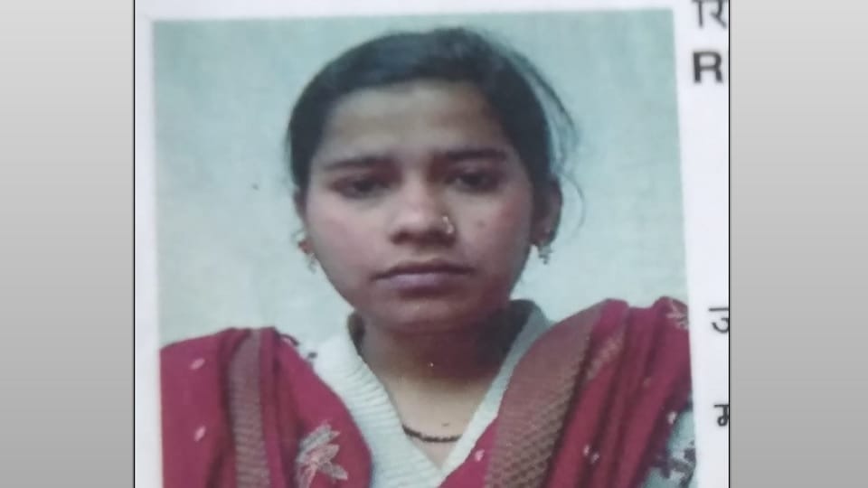 Bijnor: The one to whom told that I cannot live without you, killed her by banging her head