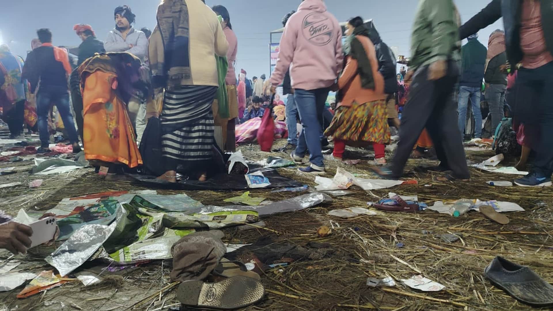 Stampede in Mahakumbh: Stampede at Sangam Ghat, information of death of many devotees, relief work underway