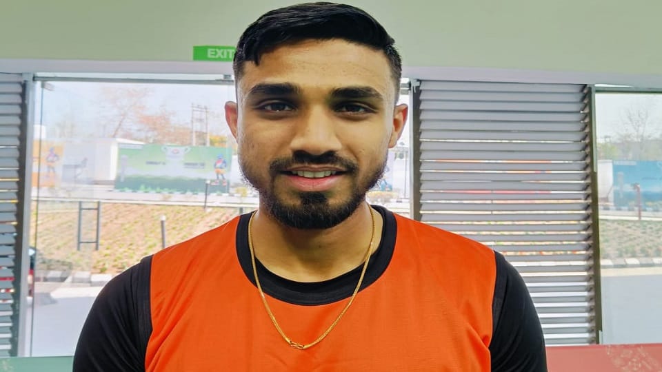 Kho-Kho player Suyash Vishwas Garkate said that earlier even father did not come to watch Kho-Kho