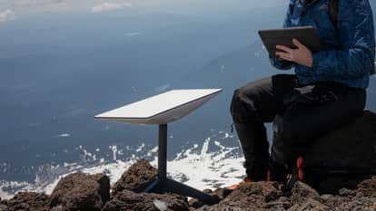 terawave satellite internet blue origin announced jeff bezos to rival elon musk starlink internet speed launch