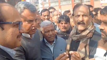 Baraut accident: Magisterial probe begins, contractor arrested for altercation with traders