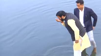 Haryana Chief Minister Nayab Singh Saini Drank Water from Yamuna River