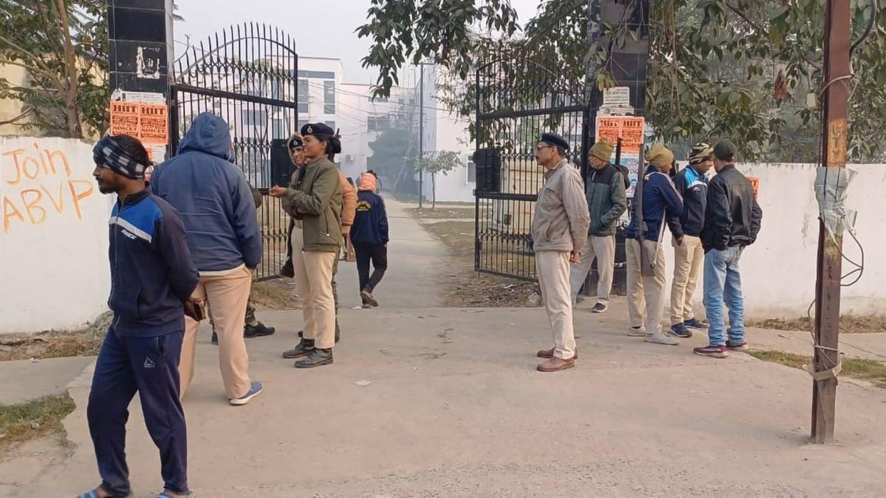 Bihar News Firing near BRABU hostel in Muzaffarpur firing over Saraswati Puja donation dispute