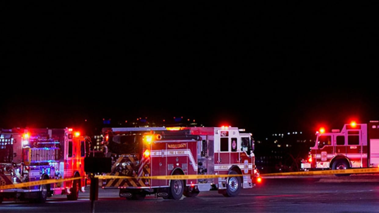 No survivors found yet after American Airlines plane and Black Hawk helicopter collide near Reagan Airport