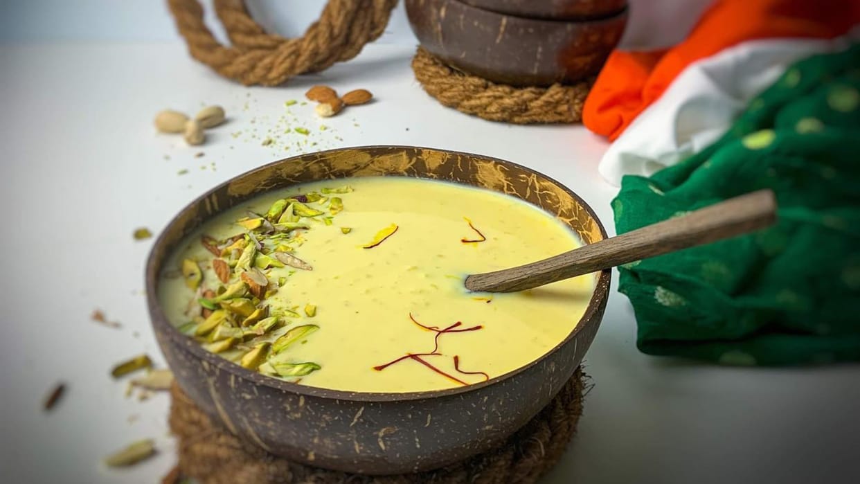 Basant Panchami Special Kheer Recipe How to Make Kheer At Home Kheer Kese Banaye