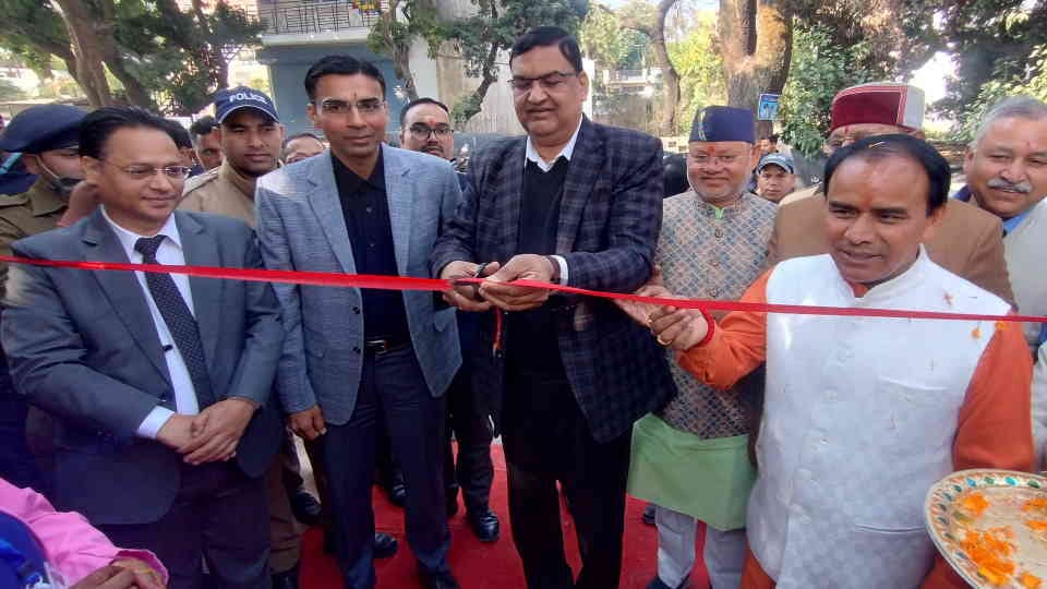 Dehradun News Dehradun got Uttarakhand first model vaccination centre inaugurated by Health Minister