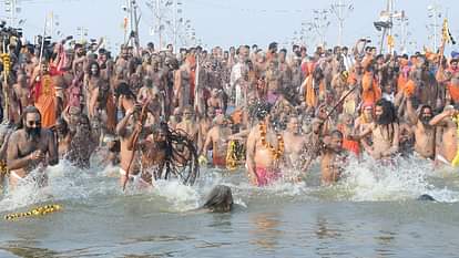 Mahakumbh Stampede Five thousand devotees got separated in fair most of them were reunited with their families