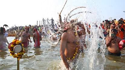 Mahakumbh Stampede Five thousand devotees got separated in fair most of them were reunited with their families