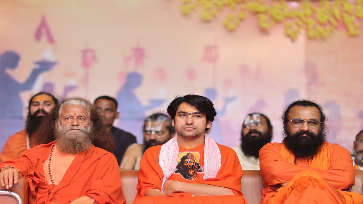 Mahakumbh: Everyone has to die one day, those who died got salvation, social media boils Dhirendra Shastri