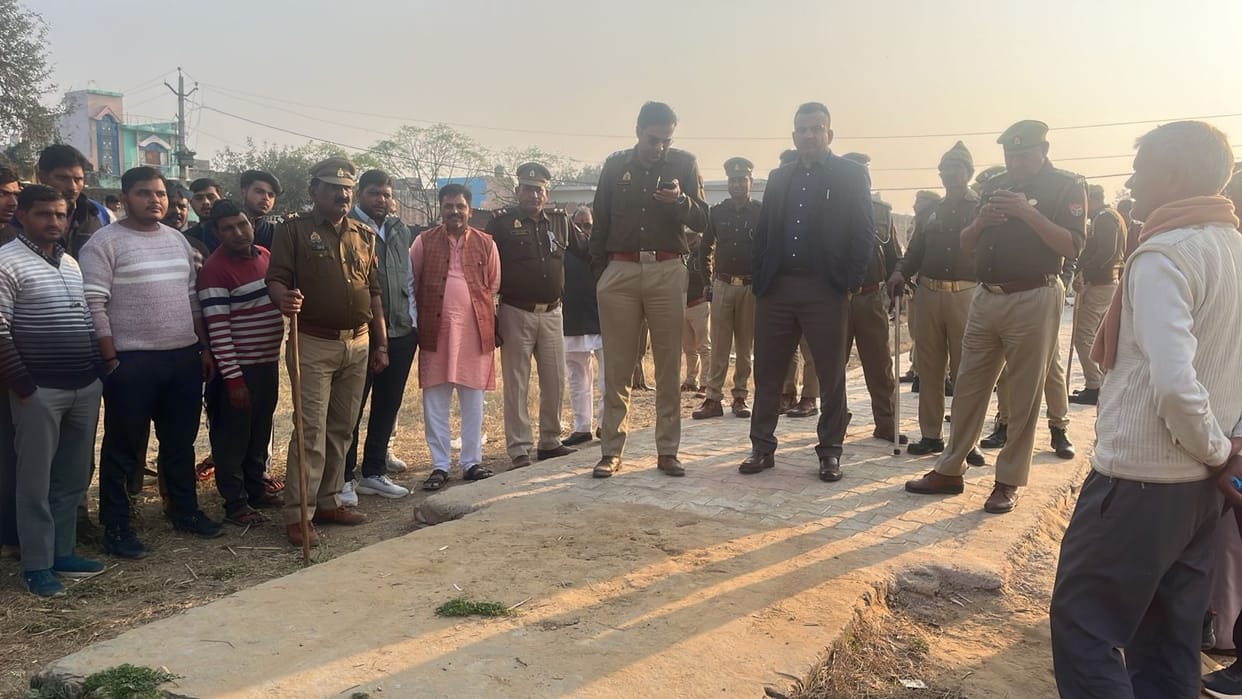 Two parties came face to face on restoration of statue in middle of cemetery in Bulandshahr