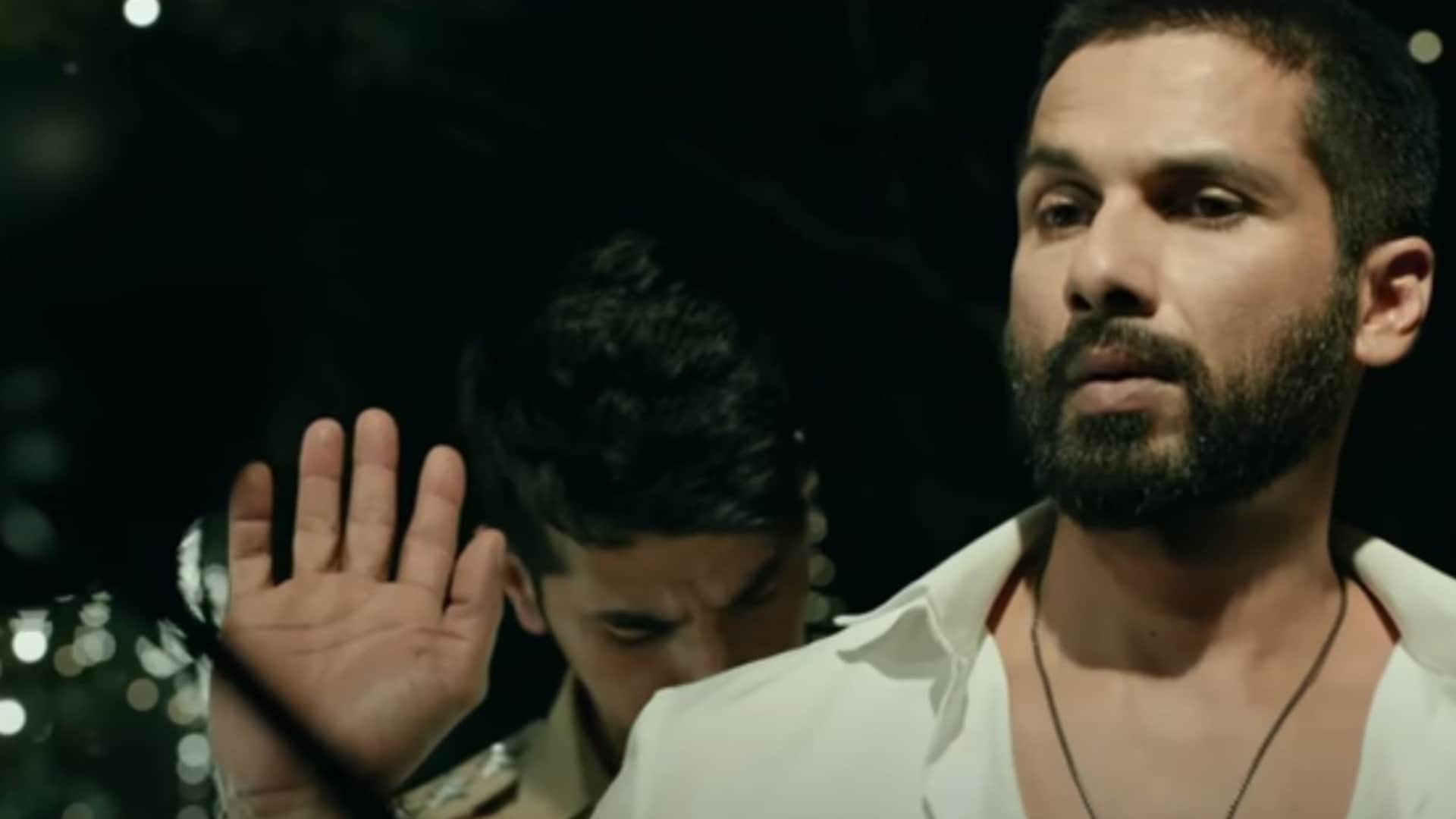 Deva Shahid Kapoor make the greatest therapist claims Pooja Hegde as she talks about their 40 minute car ride?