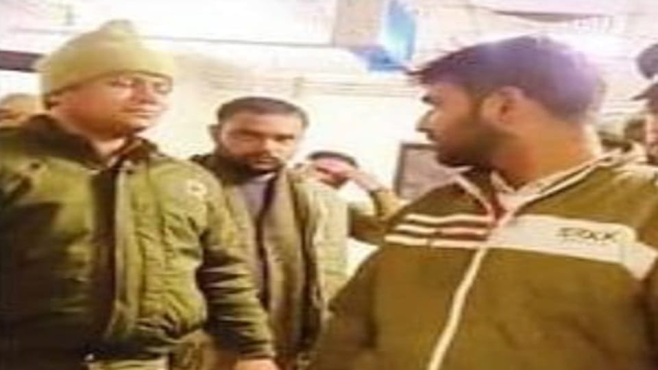 AMU assistant professor abused Modi-Yogi