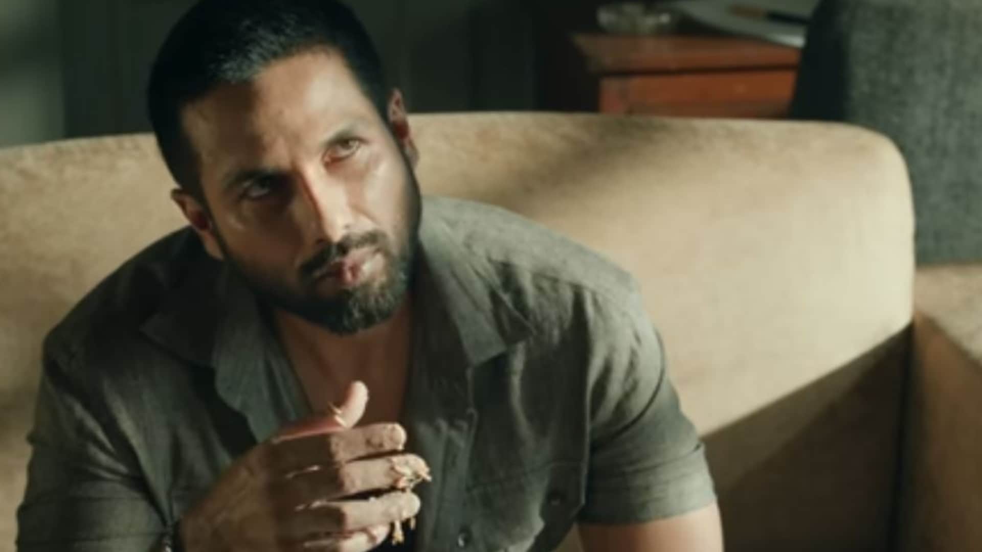 Deva Reviews Shahid Kapoor Film Released Pooja Hegde full of action thriller know more about story