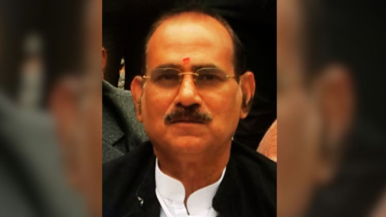 UP: 46 साल पुराने हत्या मामले में पूर्व विधायक विजय मिश्रा दोषी करार, एमपी-एमएलए कोर्ट ने सुनाया बड़ा फैसला