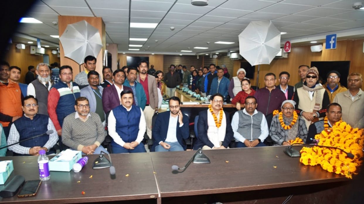 Patna: Information and Public Relations Department gave respectful farewell to retired officers and personnel