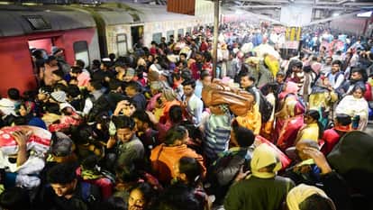 Kanpur: Four pairs of Mela special trains will run for Mahakumbh