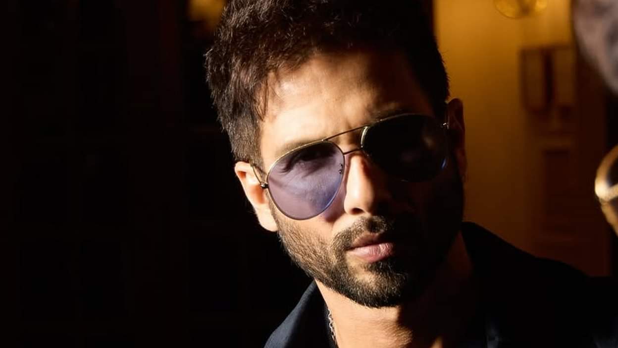 Shahid Kapoor Shares Big Update On Arjun Ustara If Deva Hit Theatres  Promises Love And Action Report - Entertainment News: Amar Ujala - Shahid  Kapoor-arjun Ustara:'अर्जुन उस्तरा' के बारे में शाहिद कपूर