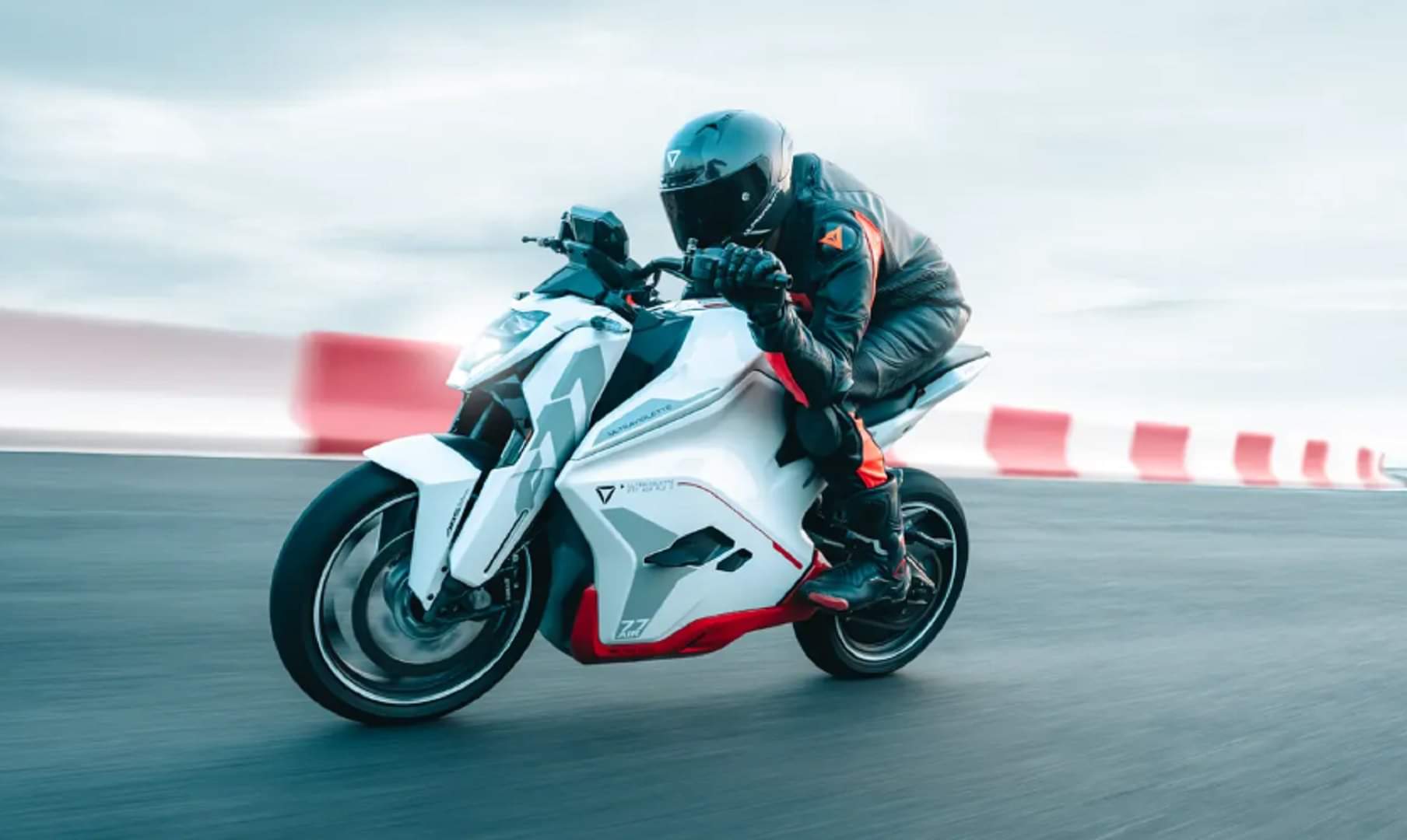 Eco-Friendly Electric Two-Wheelers: Picking Right One for Your Daily Commute electric scooter electric bike