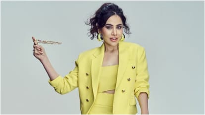 why Uorfi Javed do not sharing her stylish outfits and look these days says I am doing lots of experiments