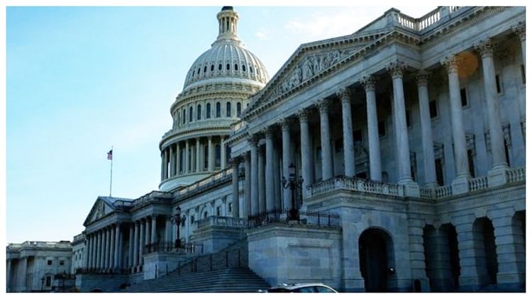 Senate Approves Funding Bill Hours Before Shutdown Deadline Sending To Trump For Signature