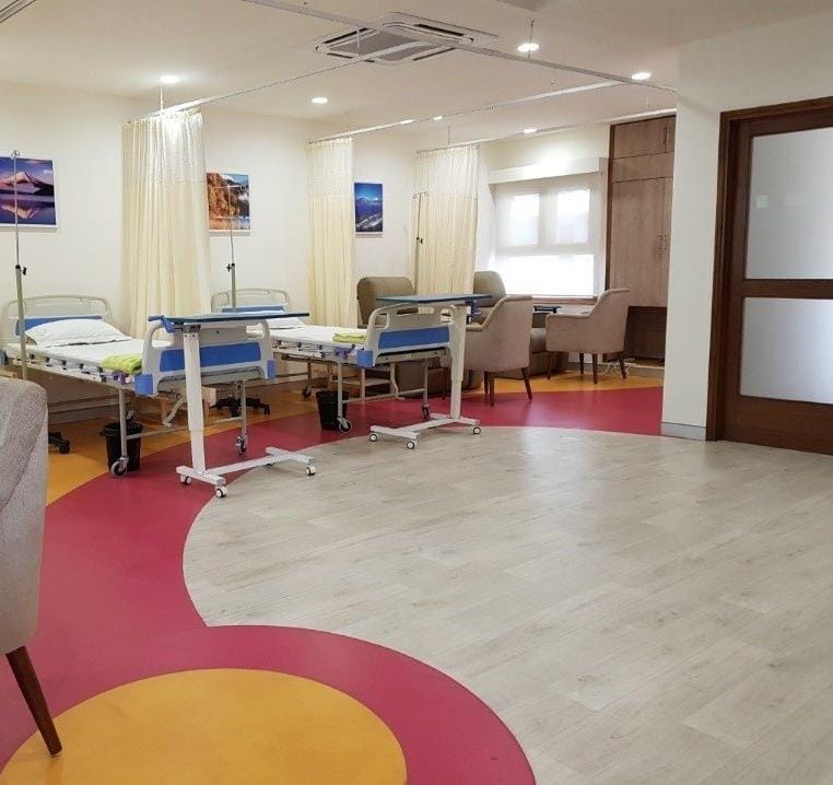 Bhopal: Cancer day care center started in Madhya Pradesh will now be available across the country, two thousan