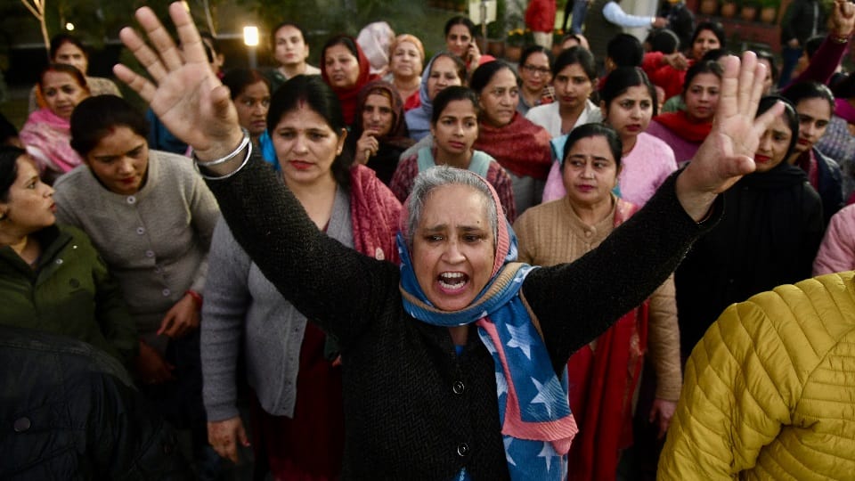 Chandigarh electricity department became private 160 employees took VRS in protest