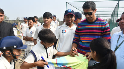 In Gorakhpur, Ashish Nehra said There is no dearth of talent in Purvanchal..success depends on the hard work