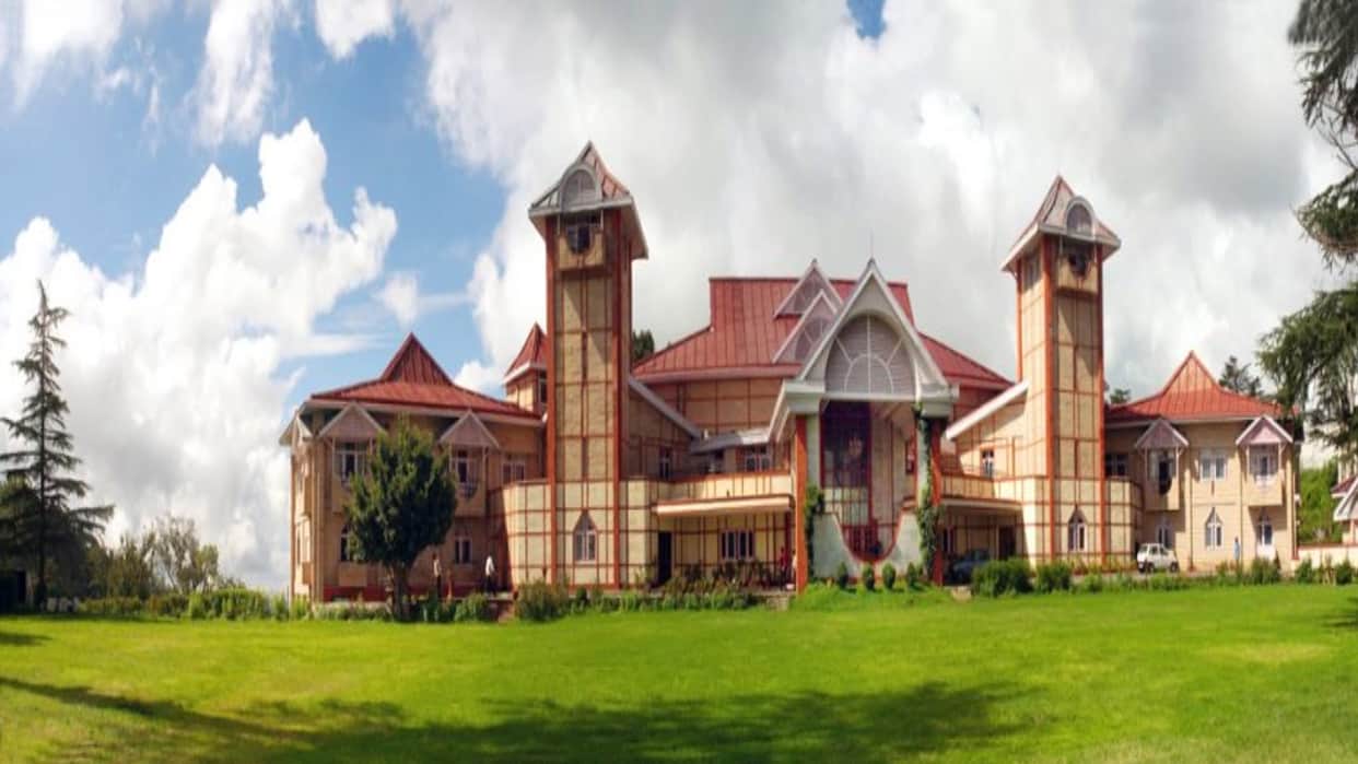 HPTDC 10 percent discount on room bookings for newlywed couples at Tourism Corporation hotels on Karwa Chauth