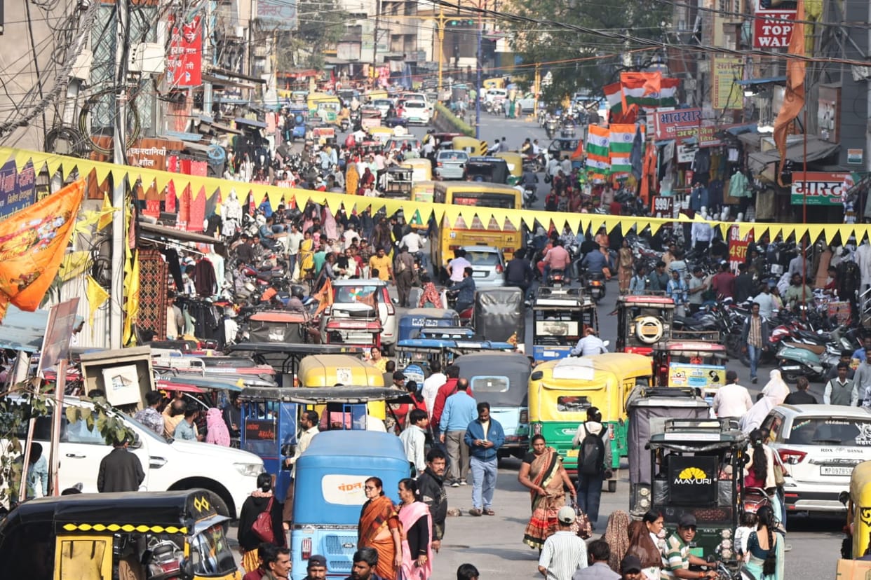 Indore: Efforts to improve traffic in Indore, no flat, no Jawahar Marg one-way, no ban on e-rickshaws on Rajwa