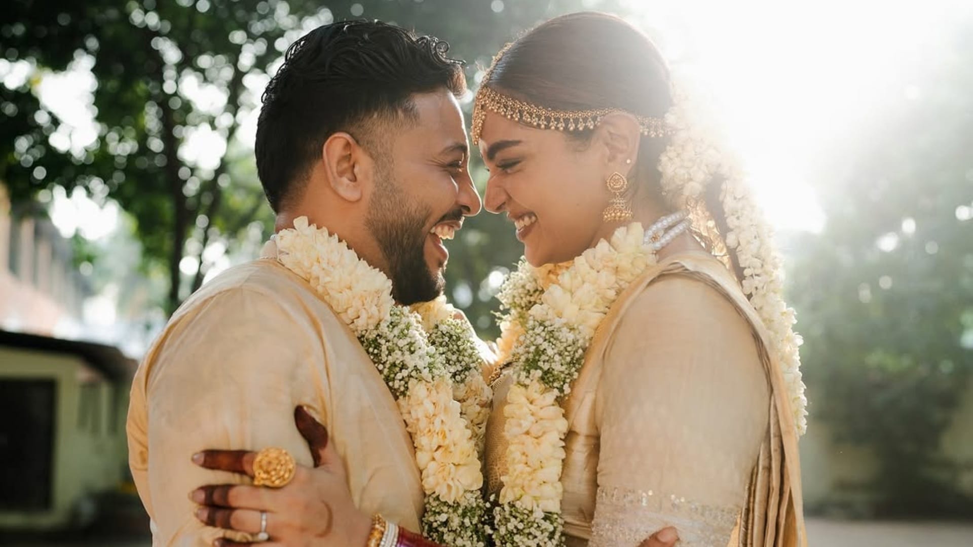 Raftaar manraj wedding unseen pictures rapper married with south indian and sikh rituals both